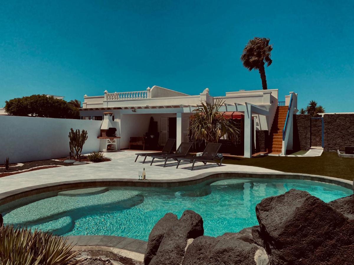 Villa Jardin Playa Blanca  Exterior photo